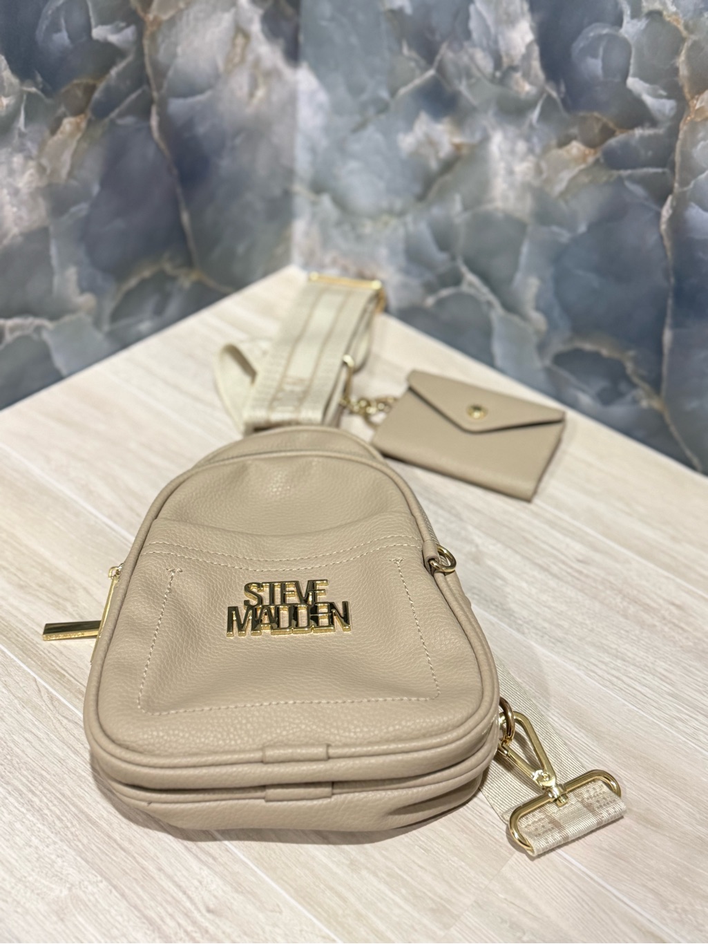 Steve Madden Taupe/Beige Sling Bag With Cardholder